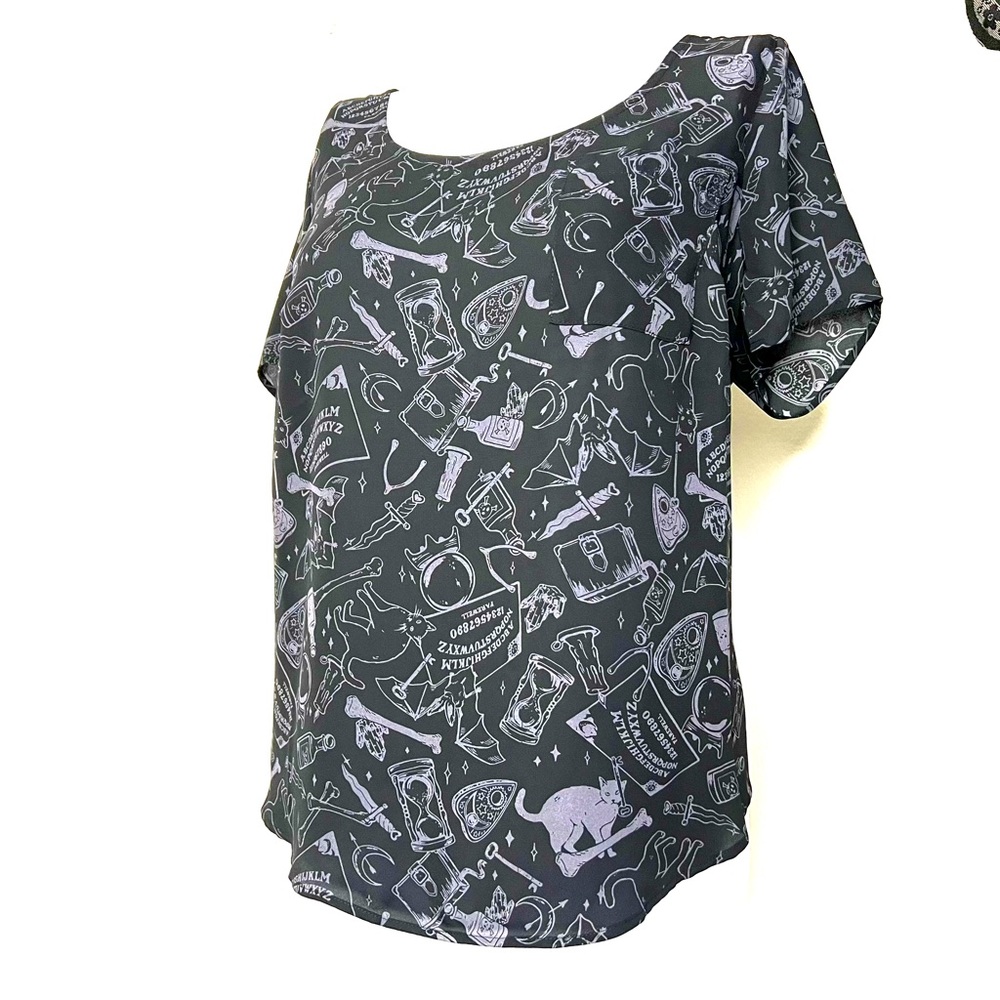 TORRID: Abbey Witchy Georgette Button Back Blouse